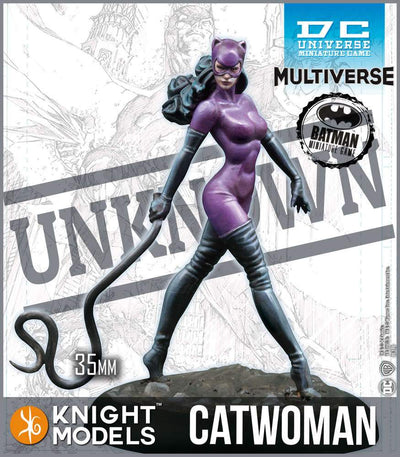 35DC194_CATWOMAN_ml