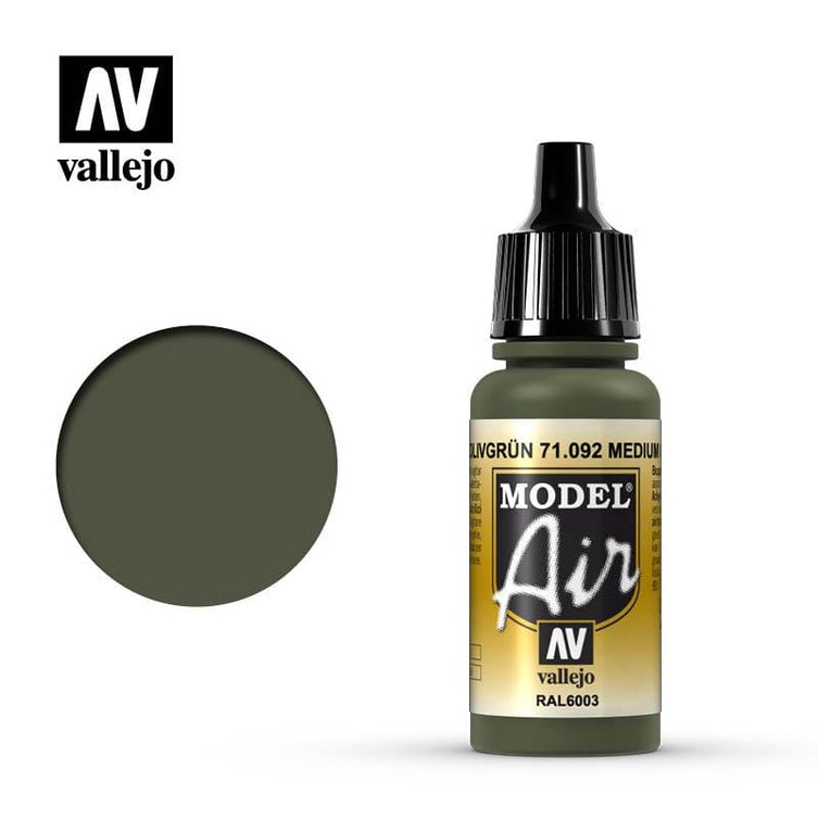 Model Air Medium Olive 71.092